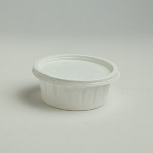 Plastic container 250cc white with lid - Image 1